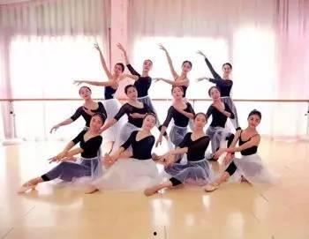 舞蹈成人广场舞视频大全,精选成人广场舞视频大全赏析